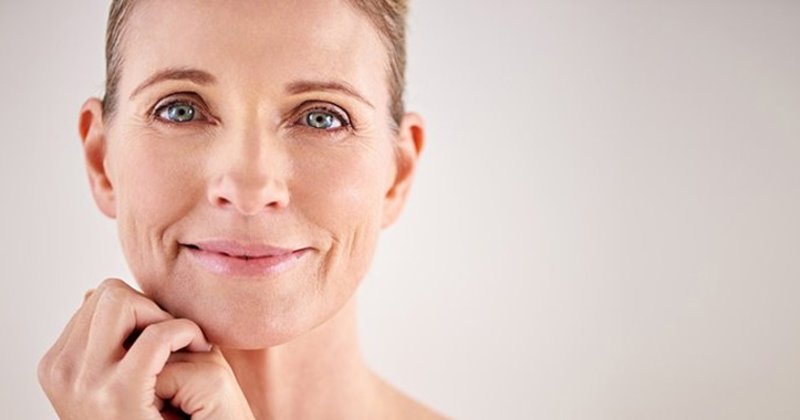 ANTİ AGİNG MAKYAJ NASIL YAPILIR 1 800x420 anti aging nedir 1520941667725